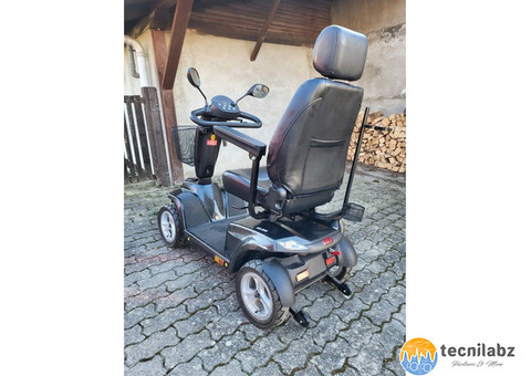 Scooter électrique noir d'occasion - 3/4